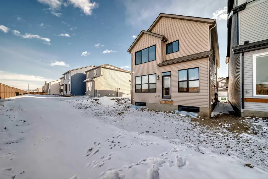 54 Bartlett Row SE Calgary AB T3S 0P1
