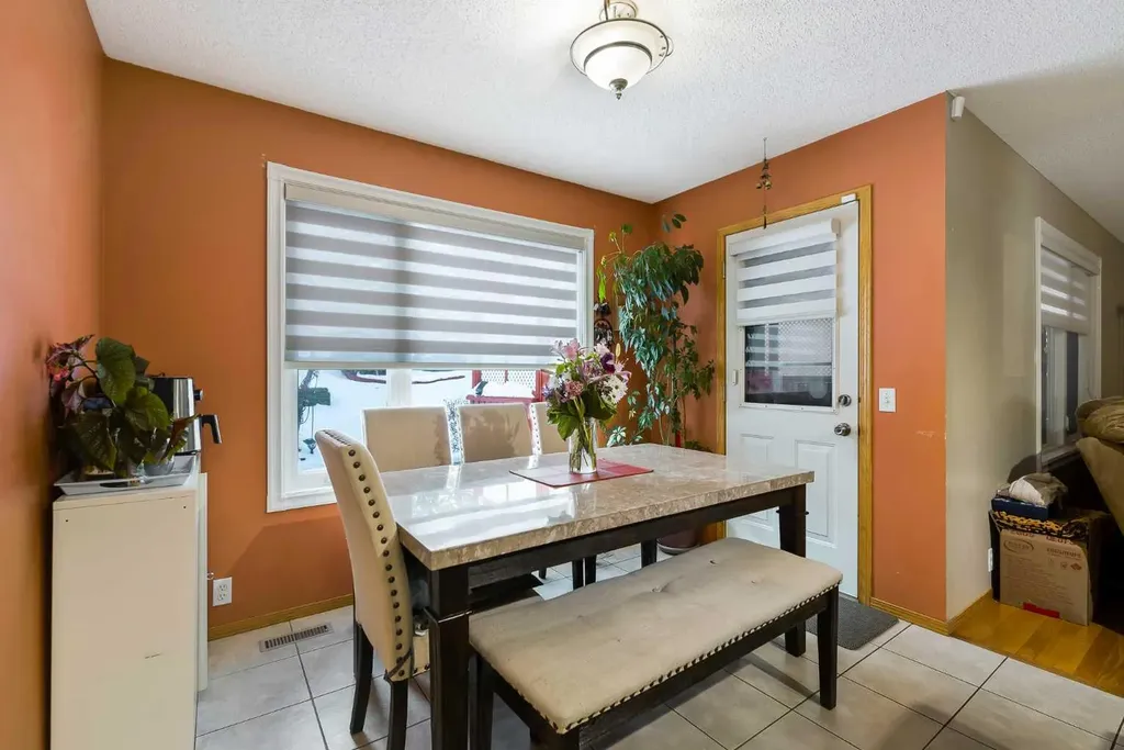 332 Harvest Hills Drive NE Calgary AB T3K 4H7