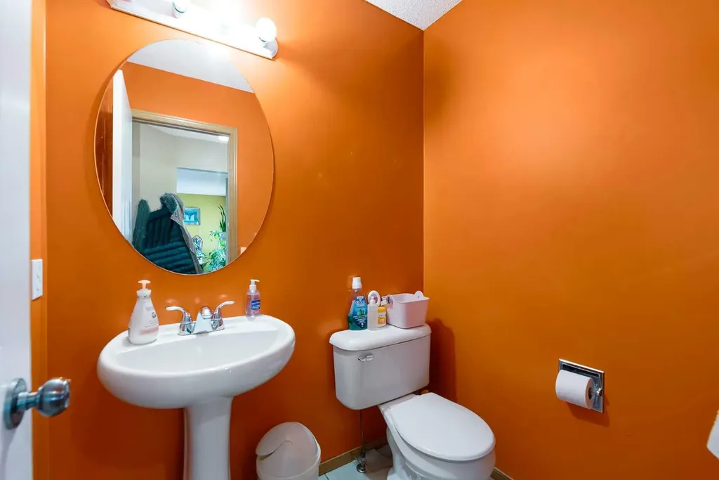 332 Harvest Hills Drive NE Calgary AB T3K 4H7
