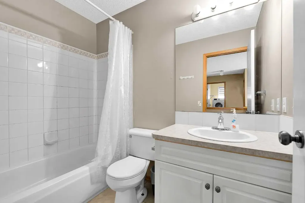 332 Harvest Hills Drive NE Calgary AB T3K 4H7