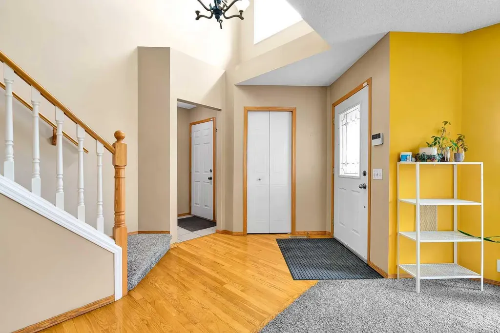332 Harvest Hills Drive NE Calgary AB T3K 4H7