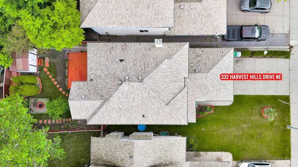 332 Harvest Hills Drive NE Calgary AB T3K 4H7