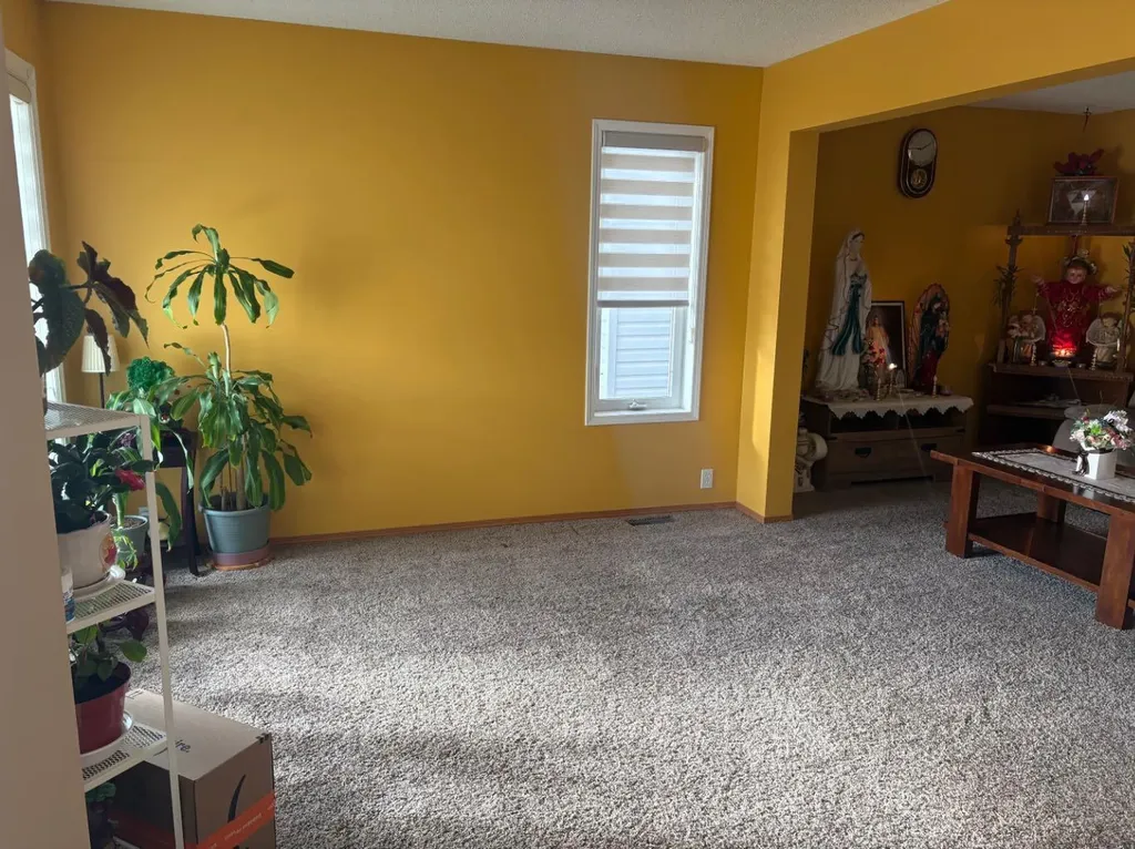332 Harvest Hills Drive NE Calgary AB T3K 4H7