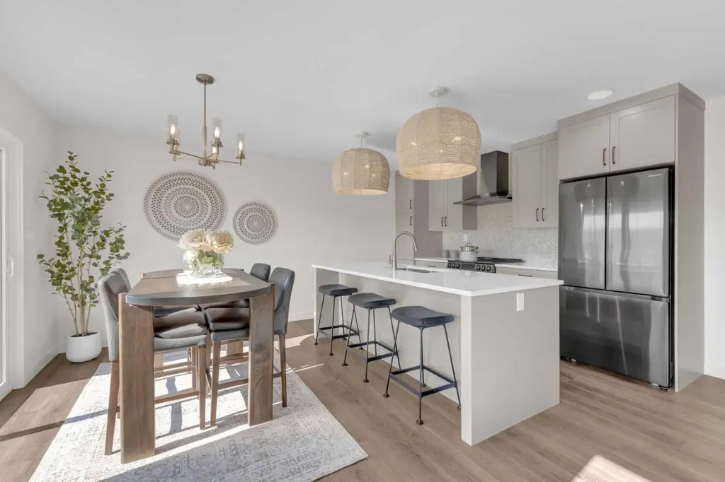 107 Hampton Crescent Sylvan Lake AB T4S 0X4