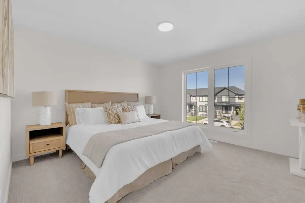107 Hampton Crescent Sylvan Lake AB T4S 0X4