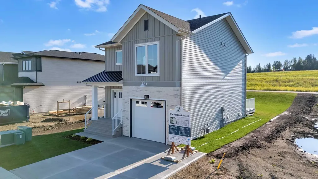 107 Hampton Crescent Sylvan Lake AB T4S 0X4