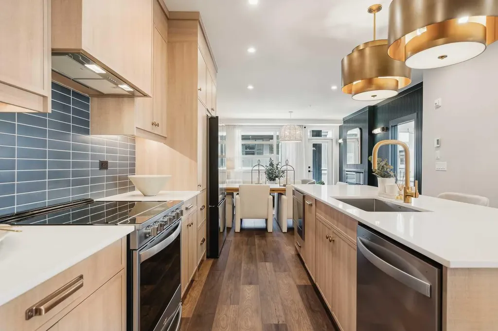 14910 1 Street NW Calgary AB T3P 2C7