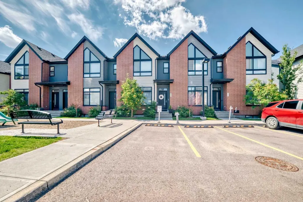 118 Sage Meadows Gardens NW Calgary AB T3P 1K2