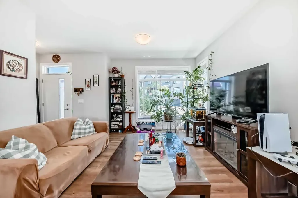 118 Sage Meadows Gardens NW Calgary AB T3P 1K2