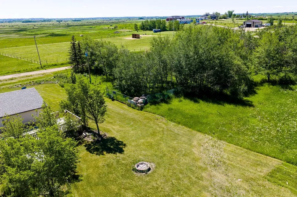 50010 733a Township Sexsmith AB T0H 3C0