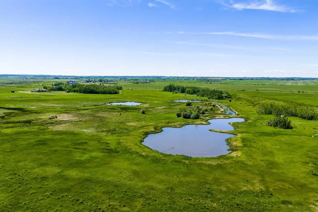 50010 733a Township Sexsmith AB T0H 3C0