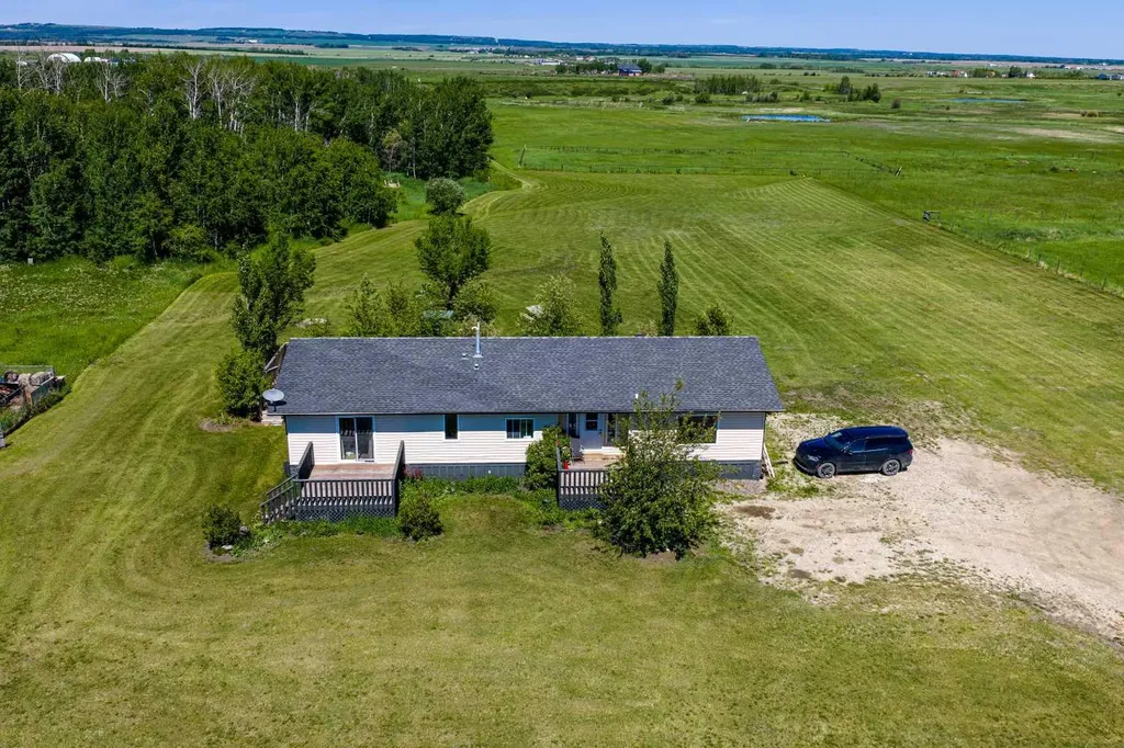 50010 733a Township Sexsmith AB T0H 3C0