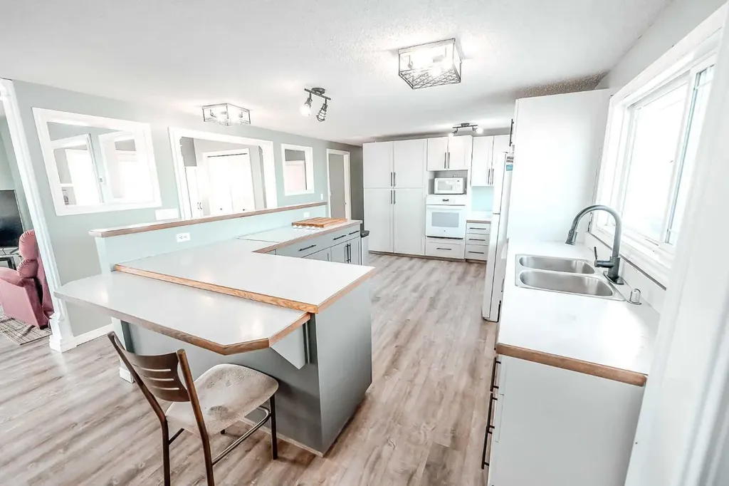 50010 733a Township Sexsmith AB T0H 3C0