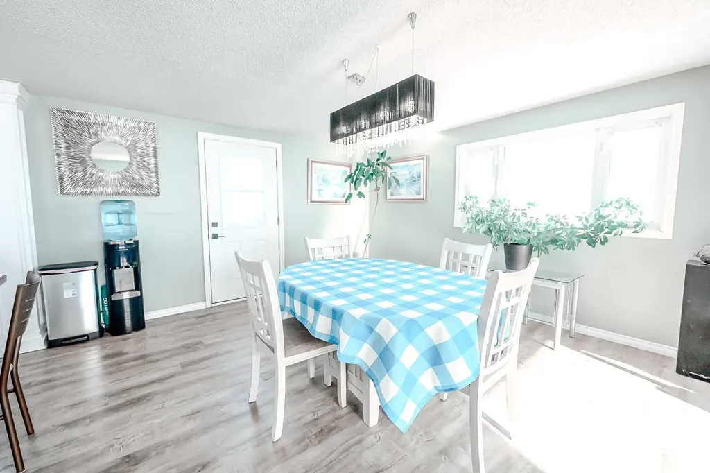 50010 733a Township Sexsmith AB T0H 3C0