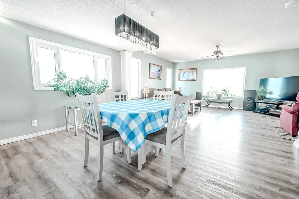 50010 733a Township Sexsmith AB T0H 3C0