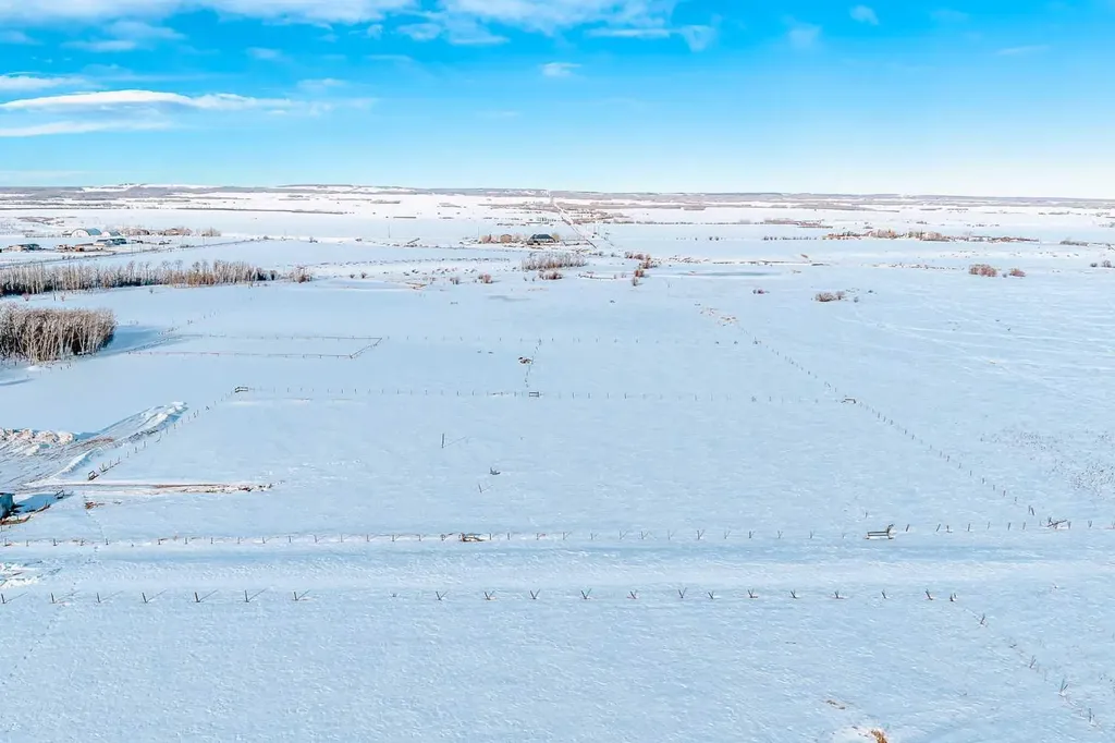 50010 733a Township Sexsmith AB T0H 3C0