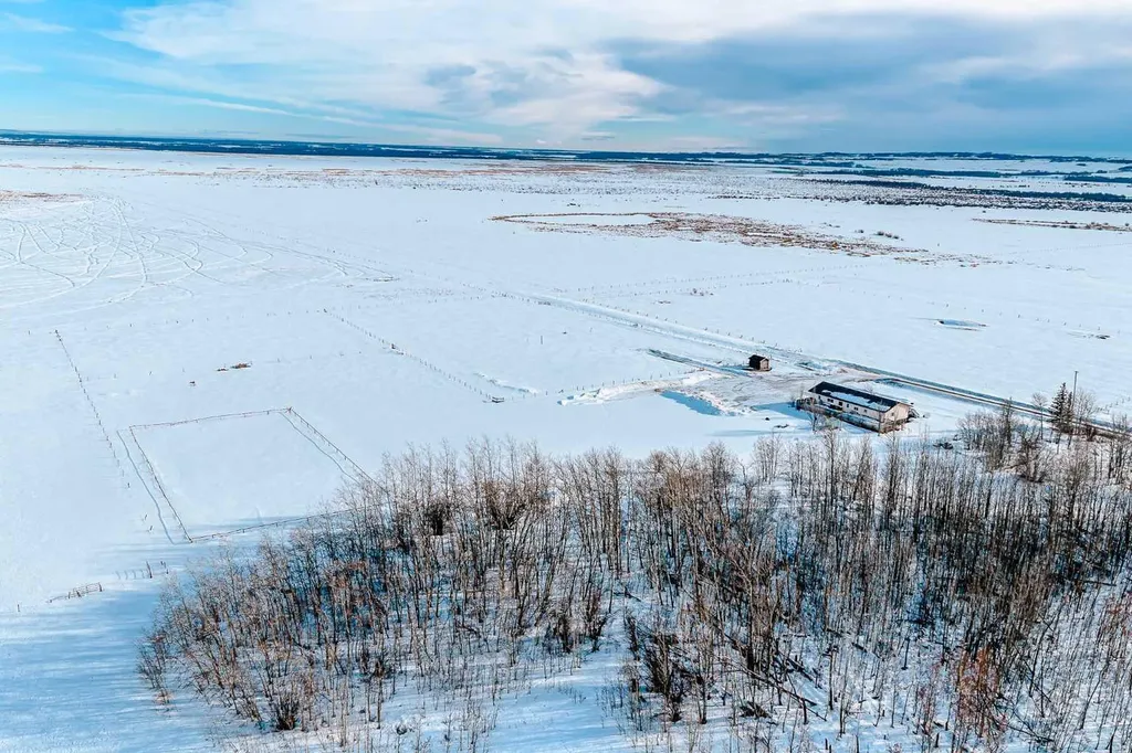 50010 733a Township Sexsmith AB T0H 3C0