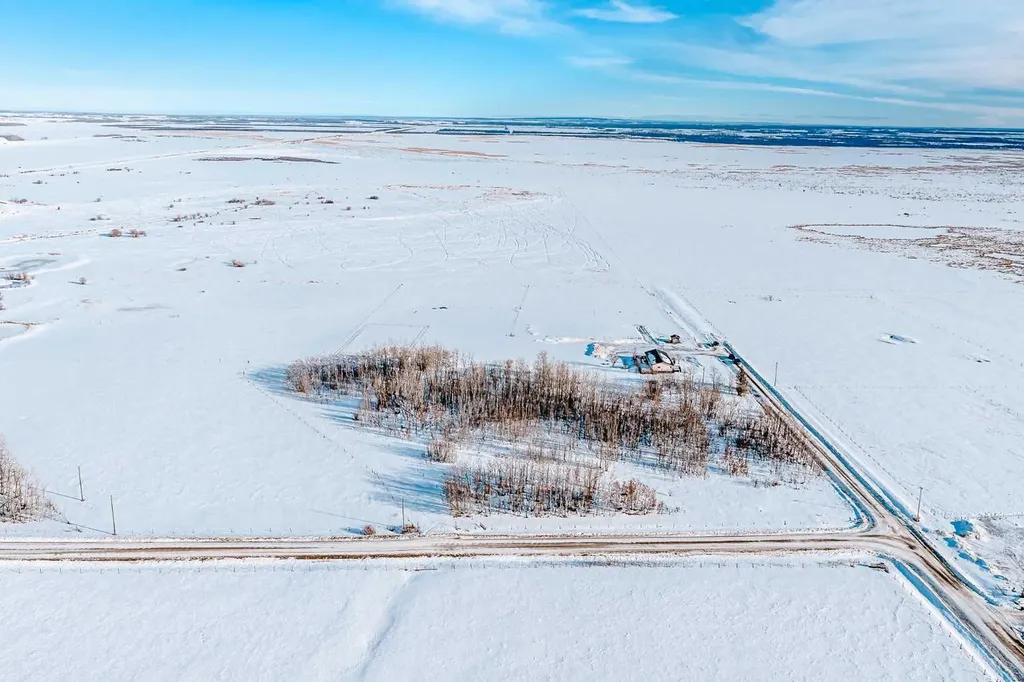 50010 733a Township Sexsmith AB T0H 3C0