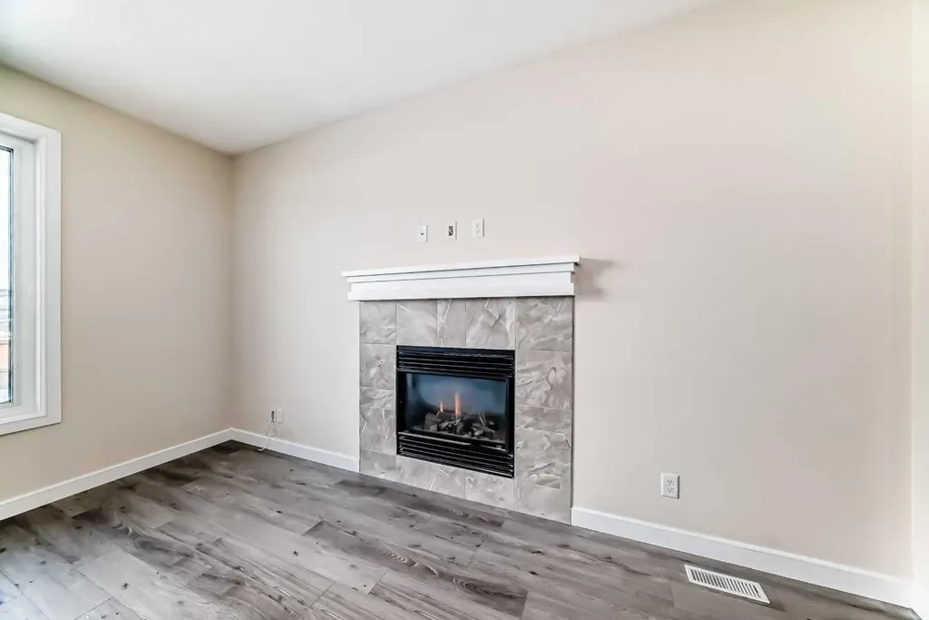 437 Redstone Grove NE Calgary AB T3N0T7