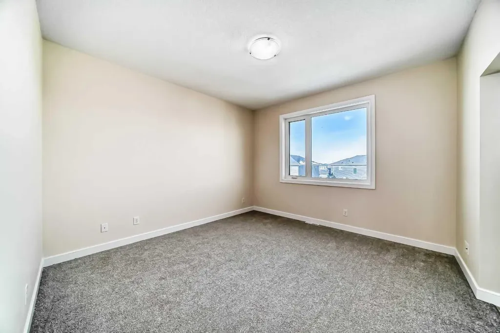 437 Redstone Grove NE Calgary AB T3N0T7