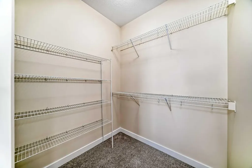 437 Redstone Grove NE Calgary AB T3N0T7