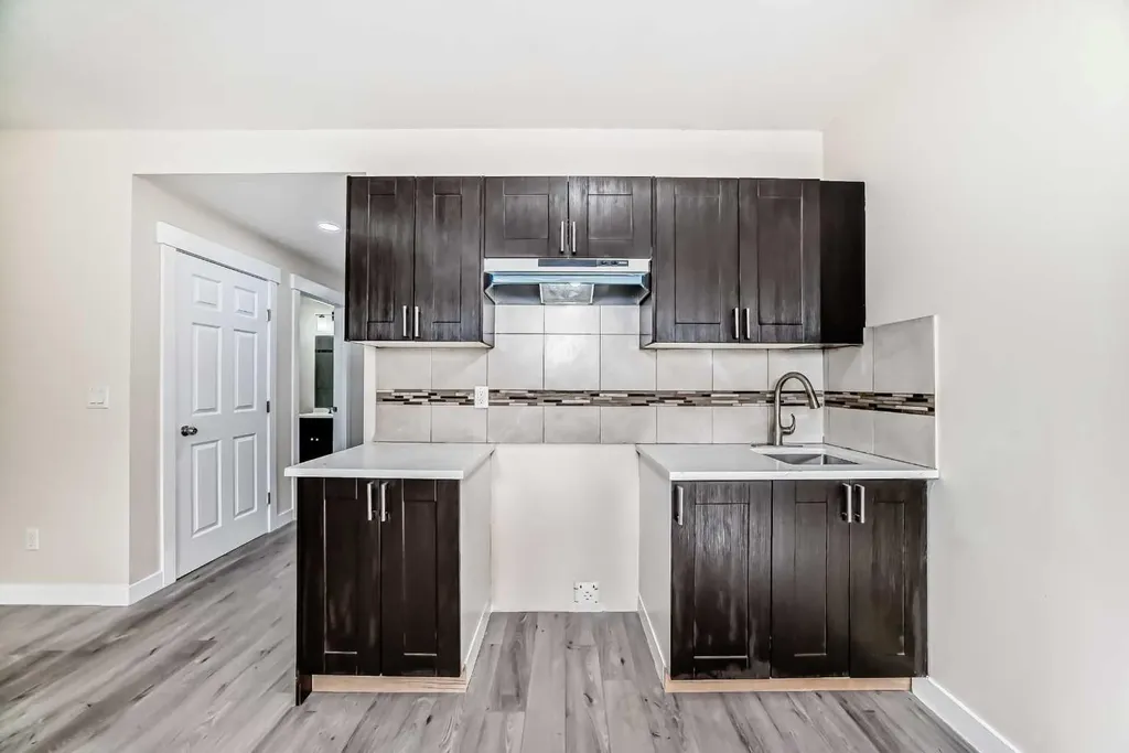 437 Redstone Grove NE Calgary AB T3N0T7