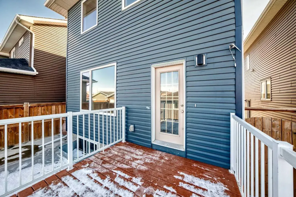 437 Redstone Grove NE Calgary AB T3N0T7