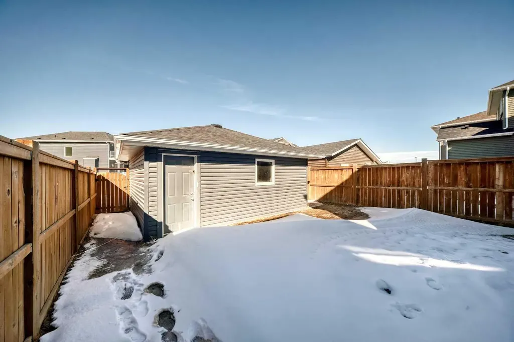 437 Redstone Grove NE Calgary AB T3N0T7