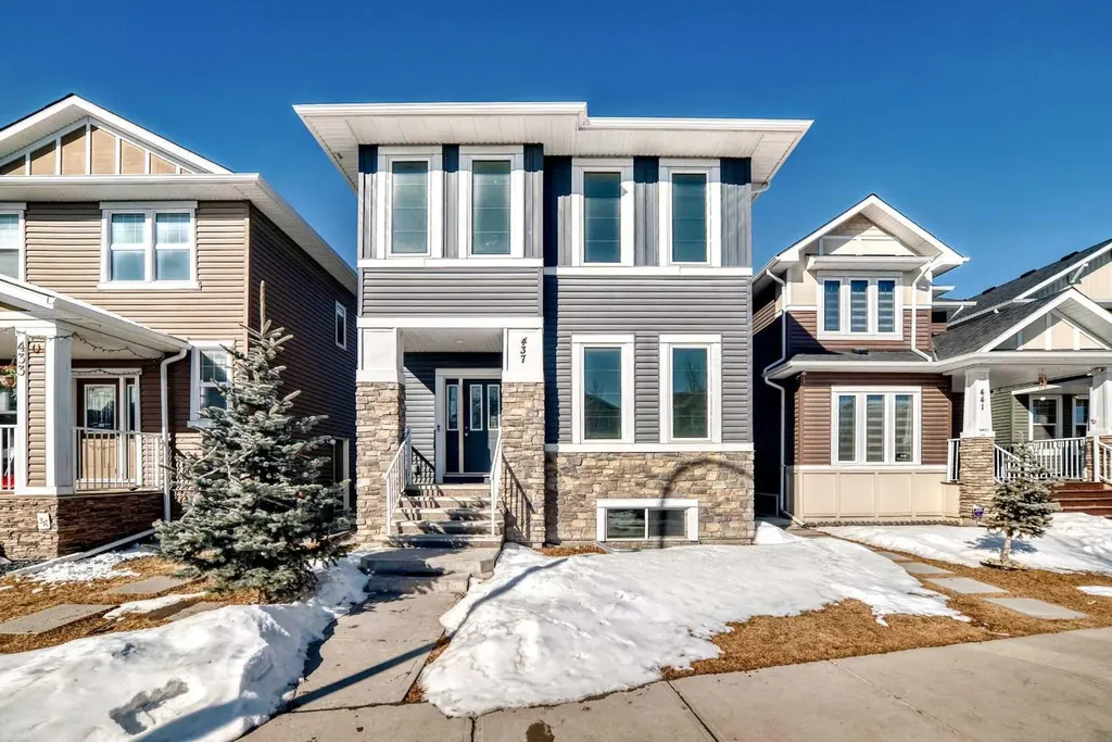 437 Redstone Grove NE Calgary AB T3N0T7