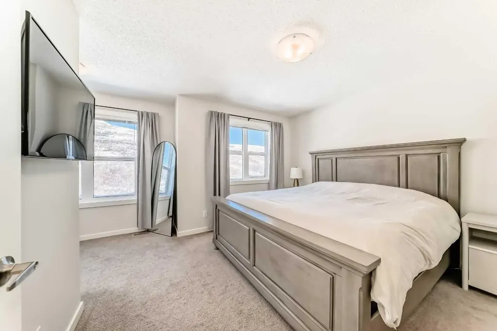272 Cranbrook Square SE Calgary AB T3M3K8