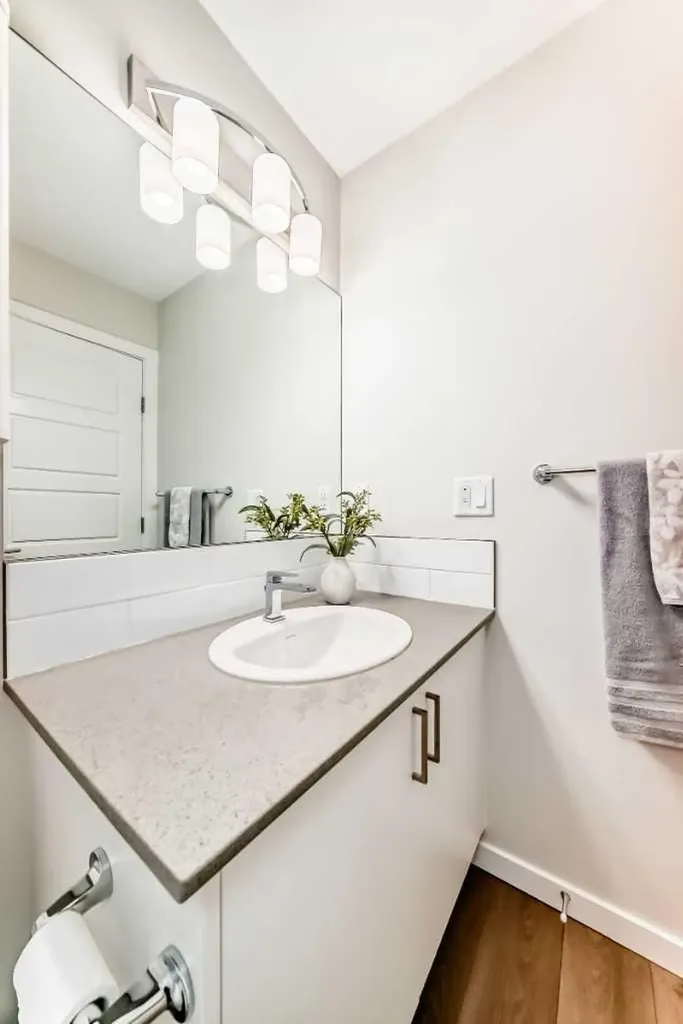 272 Cranbrook Square SE Calgary AB T3M3K8
