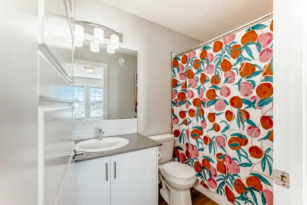 272 Cranbrook Square SE Calgary AB T3M3K8