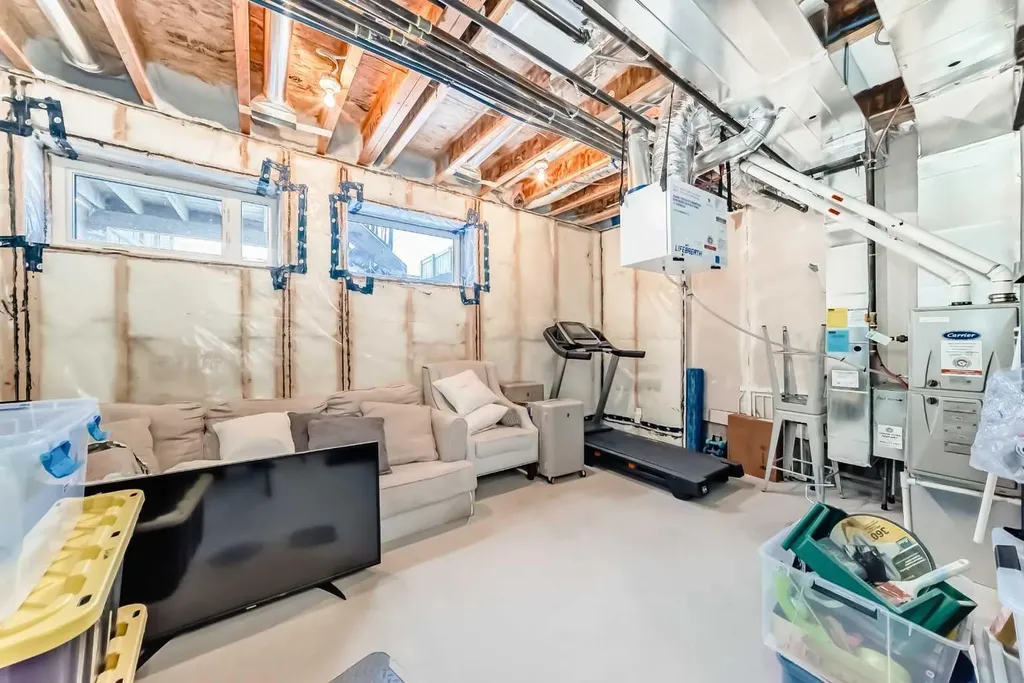 272 Cranbrook Square SE Calgary AB T3M3K8