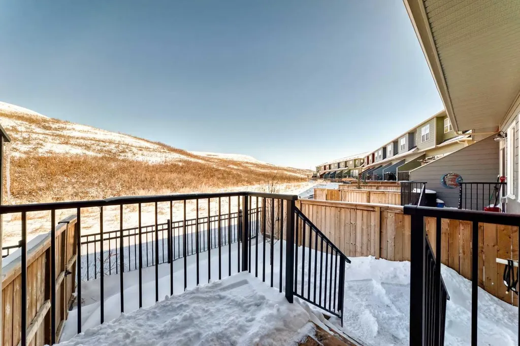272 Cranbrook Square SE Calgary AB T3M3K8