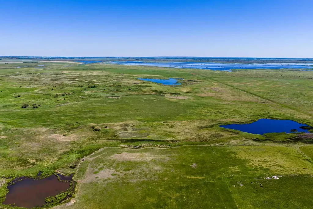 Kleskun Springs 50010 733a Township Sexsmith AB T0H 3C0