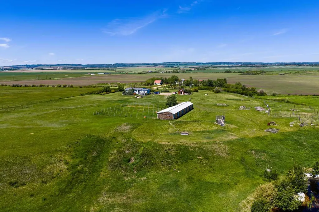 Kleskun Springs 50010 733a Township Sexsmith AB T0H 3C0