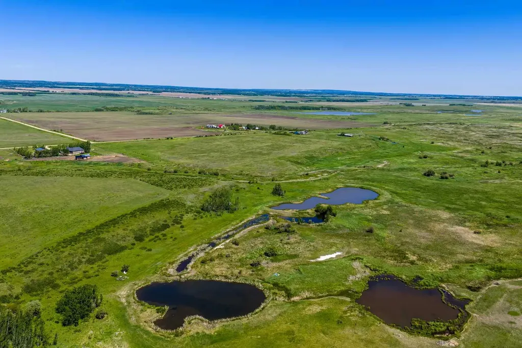 Kleskun Springs 50010 733a Township Sexsmith AB T0H 3C0