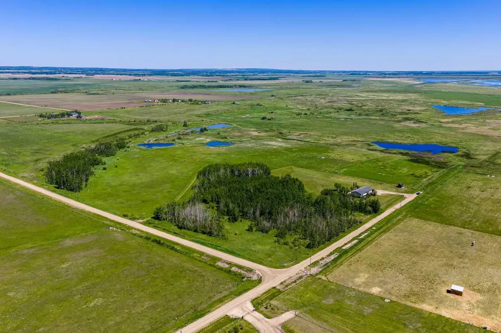 Kleskun Springs 50010 733a Township Sexsmith AB T0H 3C0