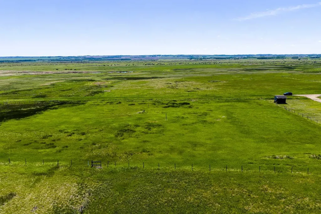 Kleskun Springs 50010 733a Township Sexsmith AB T0H 3C0