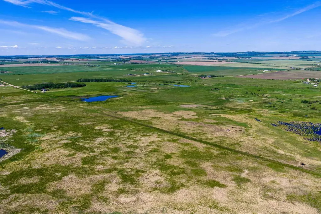Kleskun Springs 50010 733a Township Sexsmith AB T0H 3C0