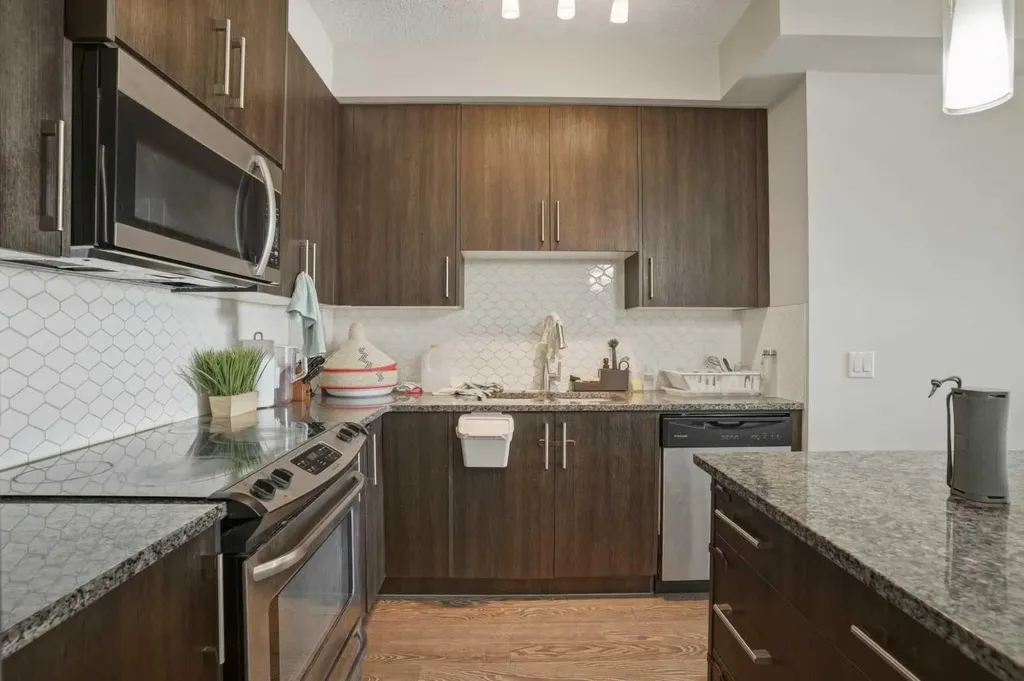 12 Sage Hill Terrace NW Calgary AB T3R 0W6