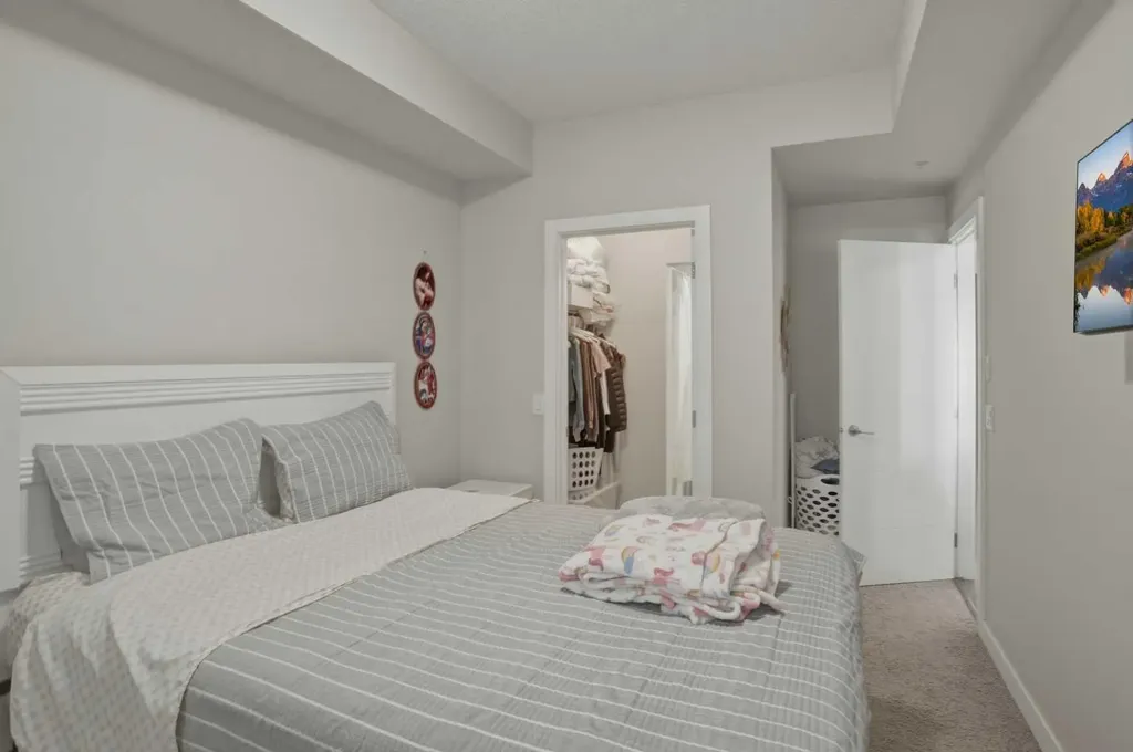 12 Sage Hill Terrace NW Calgary AB T3R 0W6