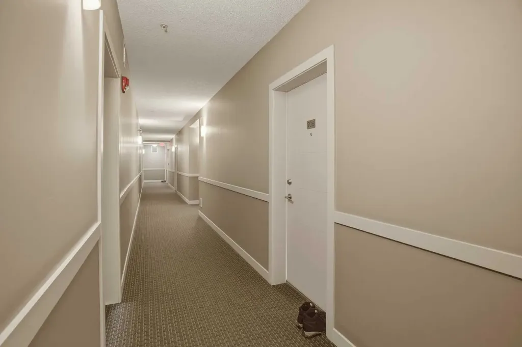 12 Sage Hill Terrace NW Calgary AB T3R 0W6