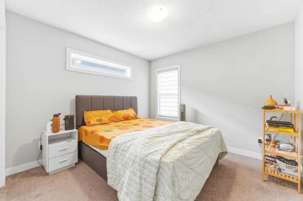 14 Belvedere Point SE Calgary AB T2A 7G1