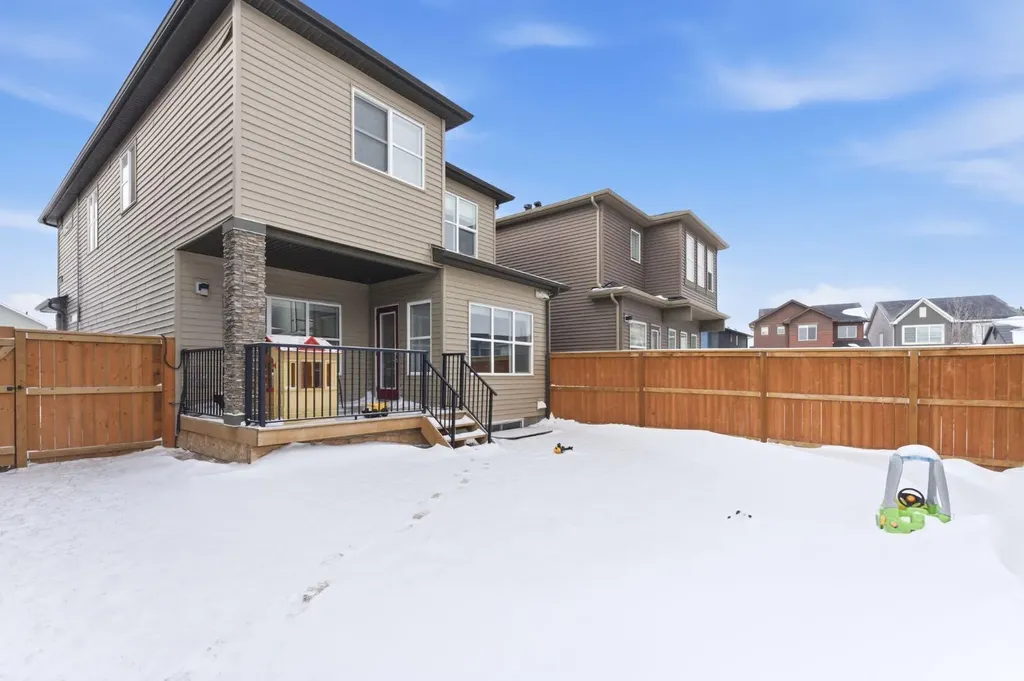 14 Belvedere Point SE Calgary AB T2A 7G1