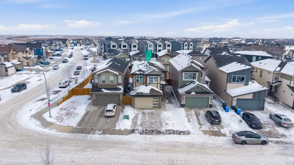 14 Belvedere Point SE Calgary AB T2A 7G1
