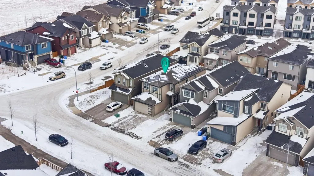 14 Belvedere Point SE Calgary AB T2A 7G1