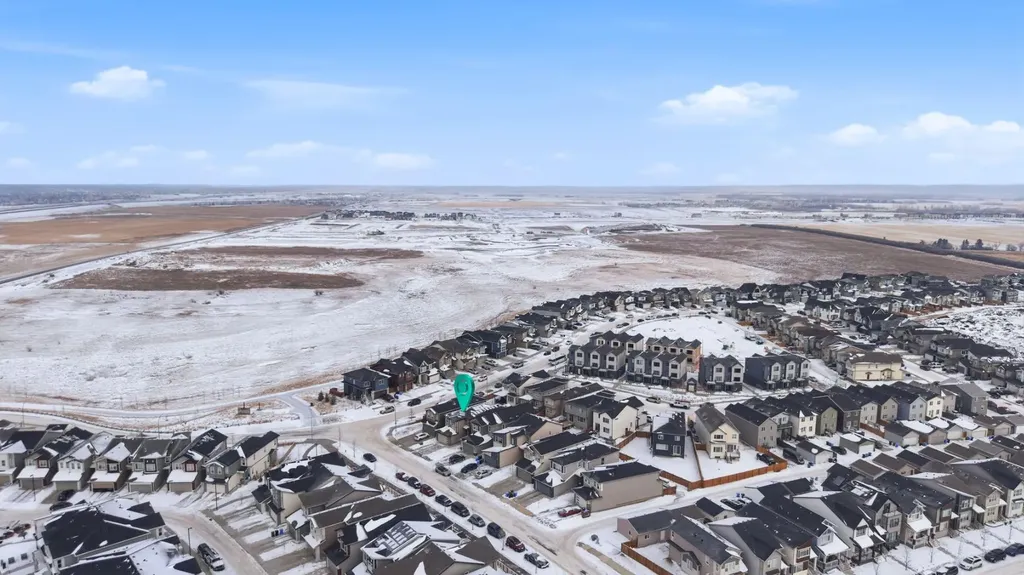 14 Belvedere Point SE Calgary AB T2A 7G1