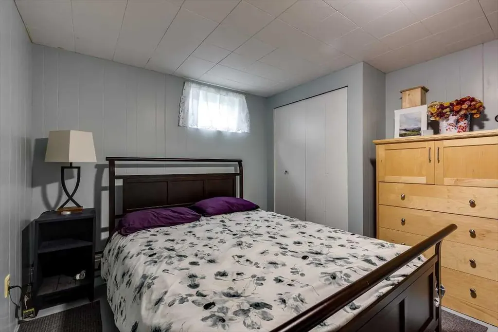 334078 Range Road 241 Rural Kneehill County AB T0M 2C0