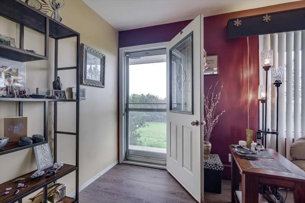 334078 Range Road 241 Rural Kneehill County AB T0M 2C0